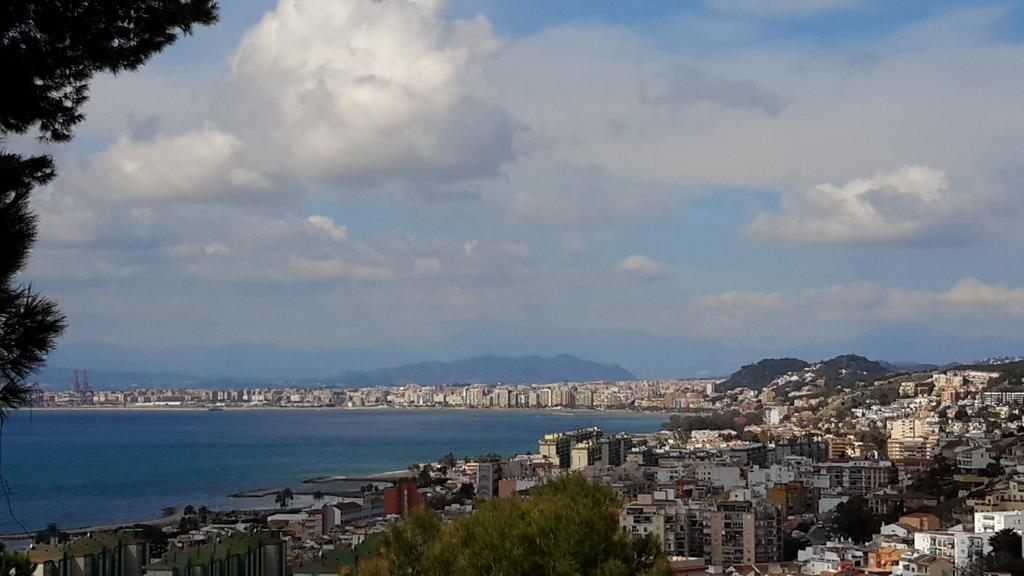 Malaga Centro Apartamentos Экстерьер фото